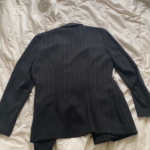 Black with thin white stripes women's blazer - Picture 4 of 4